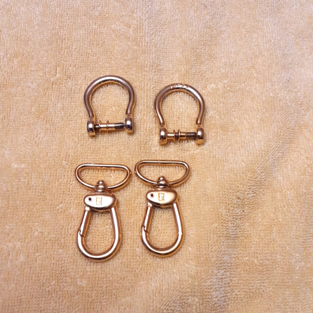 Fendi  hardware D rings + swivels - replacement Firm price ‼️‼️‼️